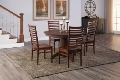 Tucson Amish Maple Round Table With 4 Chairs