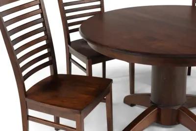 Tucson Amish Maple Round Table With 4 Chairs