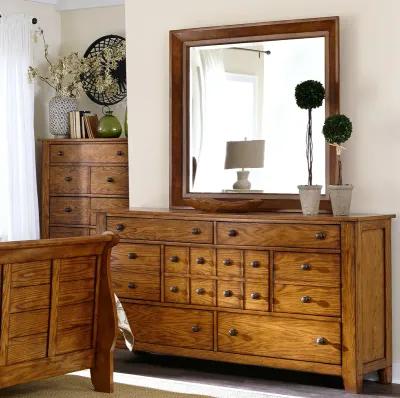 Liberty Furniture Complete Queen Bedroom Set Sleigh Bed, Dresser, Mirror & Chest Grandpas Cabin