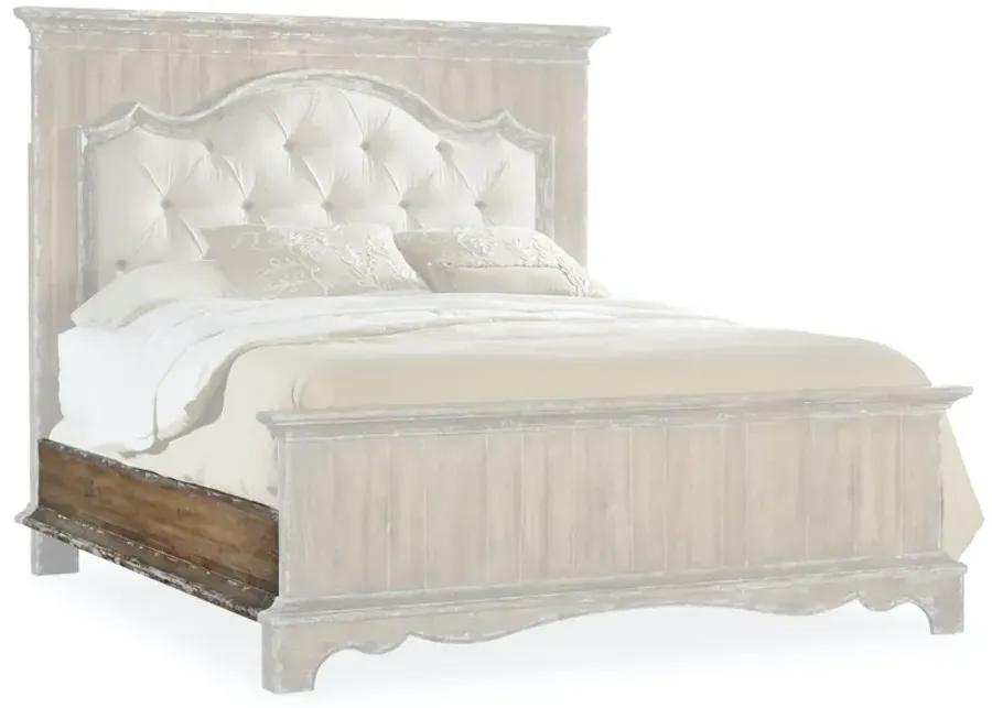 CHATELET CALIFORNIA KING UPHOLSTERED MANTLE PANEL BED