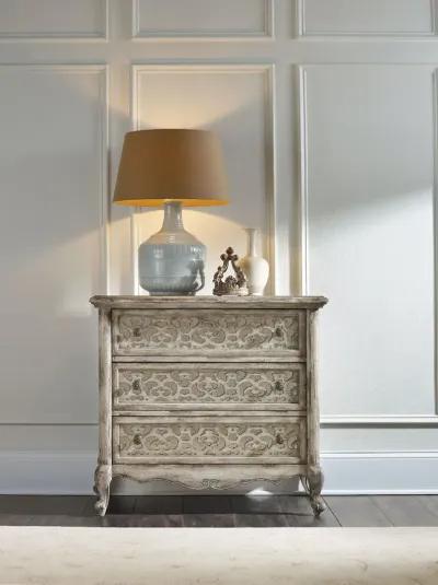 Hooker Furniture Chatelet Fretwork Vintage White Nightstand