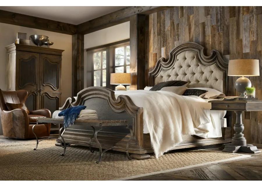 FAIR OAKS KING UPHOLSTERED BED