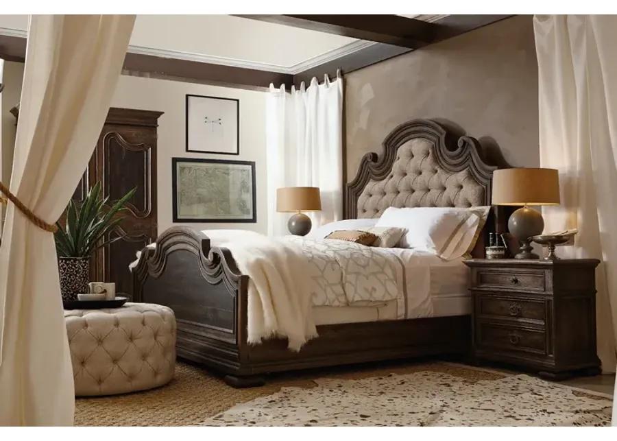 FAIR OAKS KING UPHOLSTERED BED