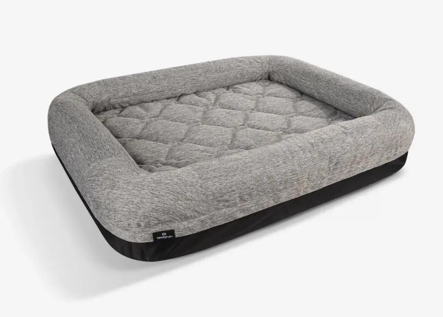 SMALL PERFORMANCE DOG BED