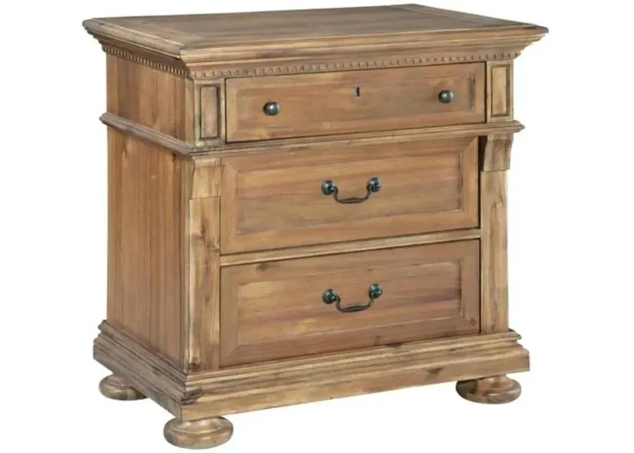 WELLINGTON HALL NATURAL NIGHTSTAND