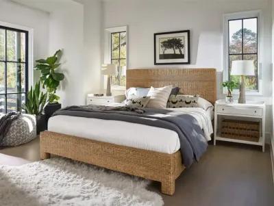 MODERN FARMHOUSE SEATON WHEAT KING BED