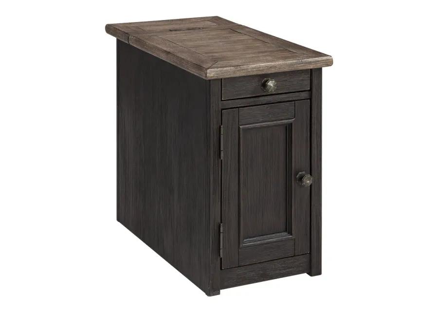 TYLER CREEK CHAIRSIDE END TABLE WITH USB PORTS & OUTLETS GRAYISH BROWN BLACK SIGNATURE DESIGN