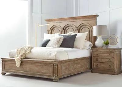 ARCHITRAVE KING BED