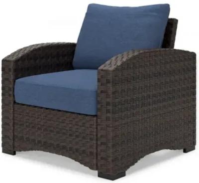 Windglow Outdoor Lounge Chair with Cushion