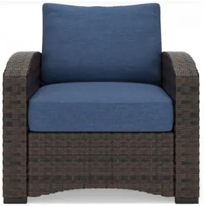 Windglow Outdoor Lounge Chair with Cushion