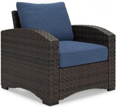 Windglow Outdoor Lounge Chair with Cushion