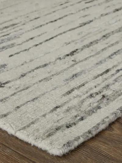 Brighton 69CHF 2' x 3' Ivory/Gray Rug