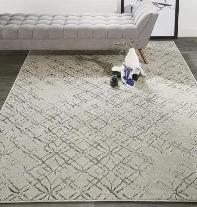 Micah 3047F Silver/Gray/White 6'7" x 9'6" Rug