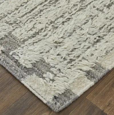 Ashby 8906F Ivory/Gray 2' x 3' Rug