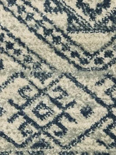 Branson 6'7" x 9'2" Blue Rug