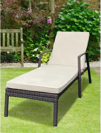 Outdoor Patio Lounge Chairs Rattan Wicker Patio Chaise Lounges Chair Brown