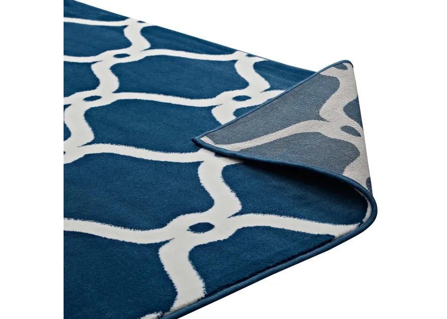 Beltara Chain Link Transitional Trellis 8x10 Area Rug - Moroccan Blue and Ivory