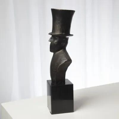 Top Hat Sculpture