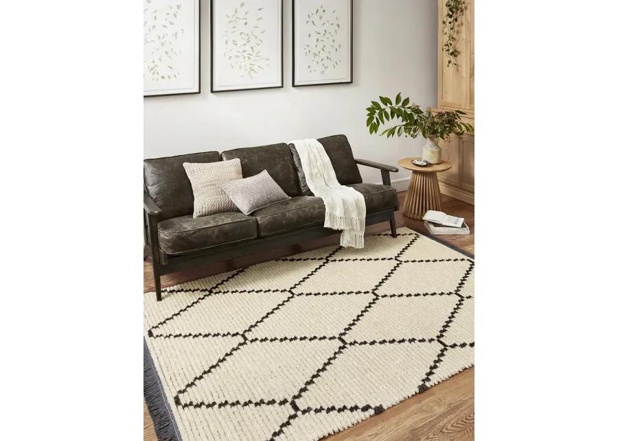 Alice ALI04 Cream/Charcoal 3'8" x 5'8" Rug