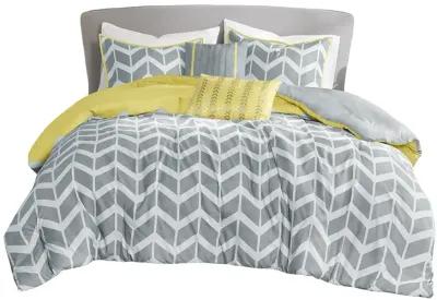 Gracie Mills Basil Chevron Bliss Comforter Set