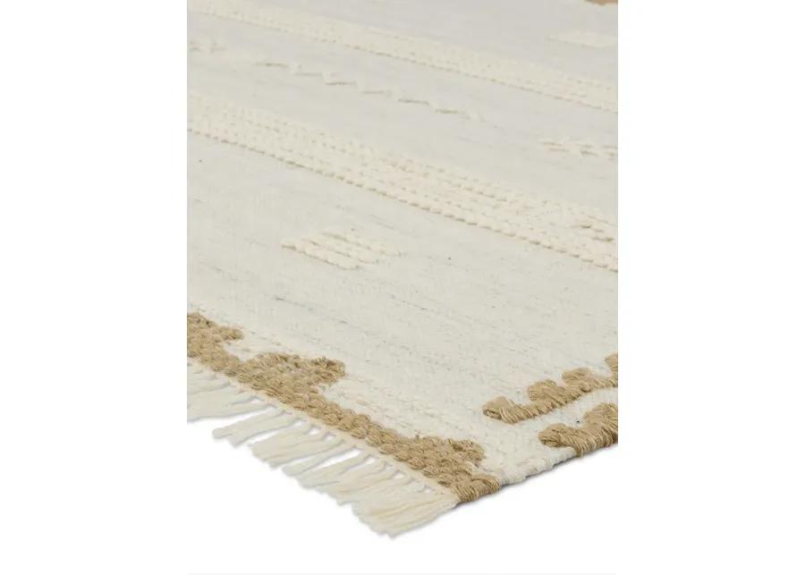 Revelry Noble White 4' x 6' Rug