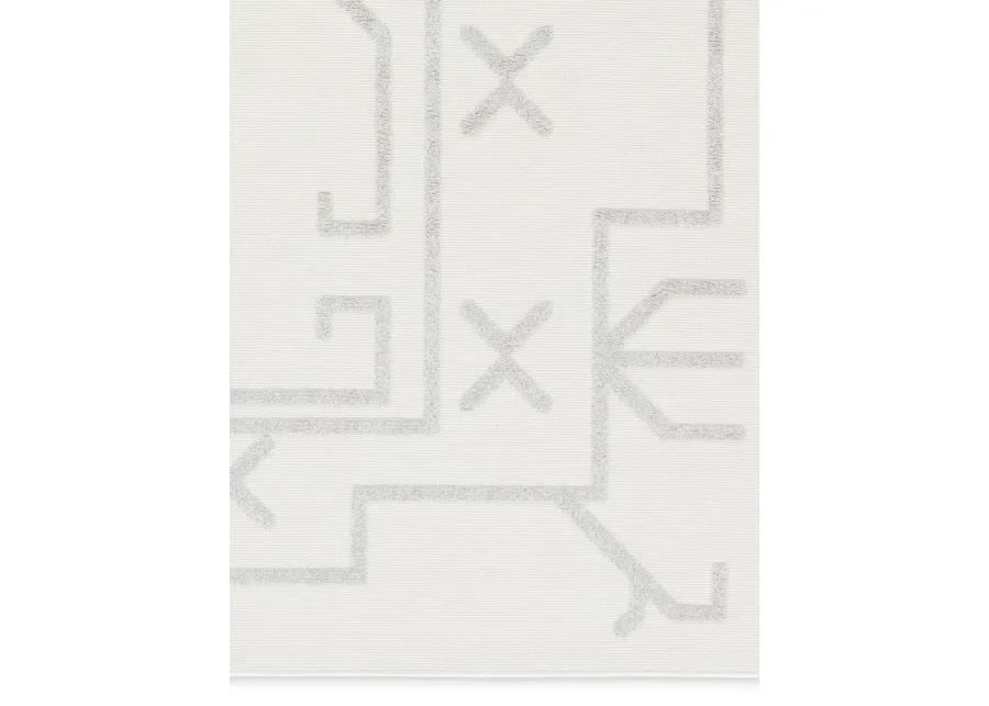 Kysa Kasinda White 3'11" x 5'11" Rug