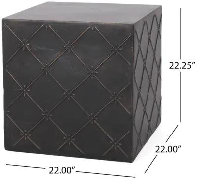 Diamond Patterned Concrete End Table for Modern Outdoor Living