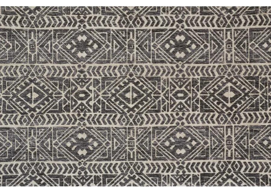 Colton 8627F Gray/Black/Ivory 3'6" x 5'6" Rug