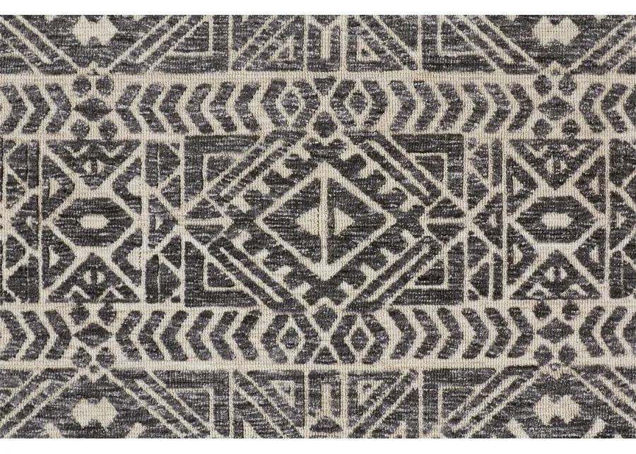 Colton 8627F Gray/Black/Ivory 3'6" x 5'6" Rug