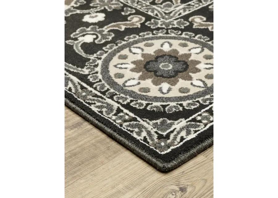 Raylan 6'7" x 9'6" Black Rug