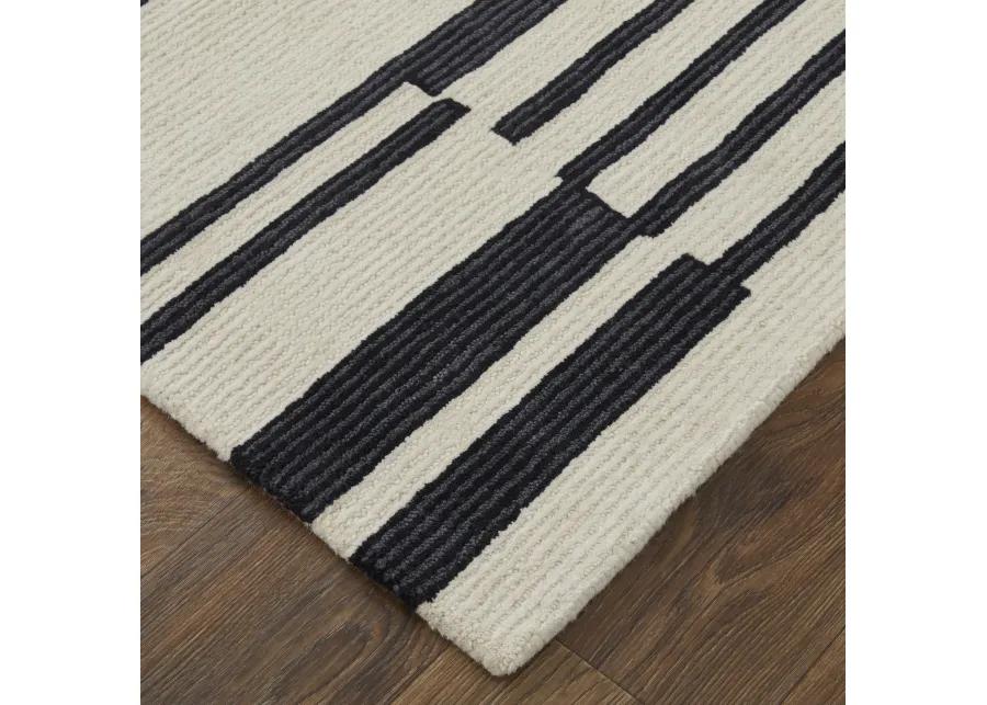 Maguire 8901F Ivory/Black 10' x 14' Rug