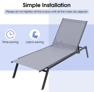 Outdoor Adjustable Chaise Lounge Chair with Lay Flat Position and Quick-Drying Fabric