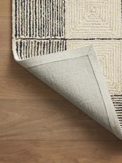 Francis FRA02 Cream/Black 8'6" x 12' Rug