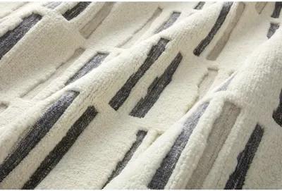 Bennett BEN01 Ivory/Charcoal 5'6" x 8'6" Rug