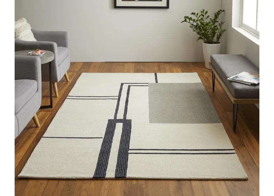 Maguire 8899F Ivory/Gray/Black 8' x 10' Rug