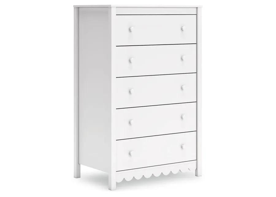 Hallityn Chest of Drawers