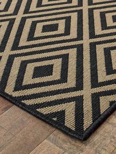 Marina 2'5" x 4'5" Black Rug