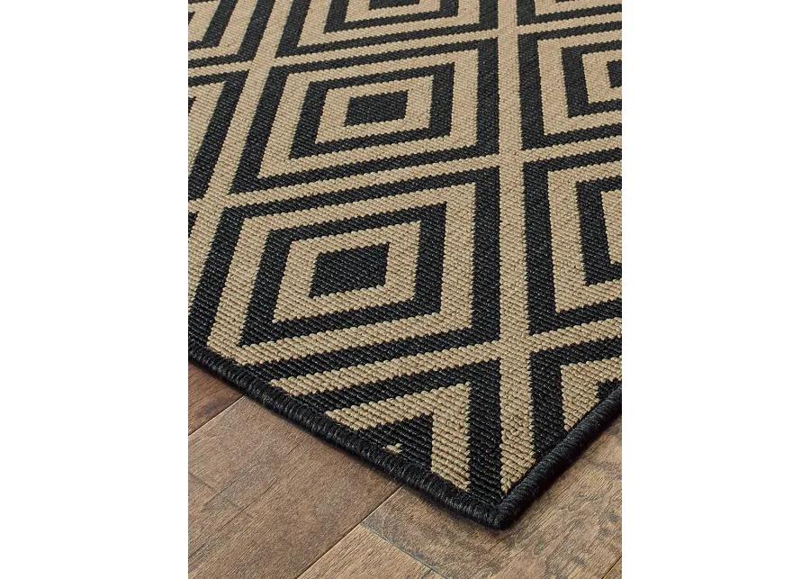 Marina 2'5" x 4'5" Black Rug