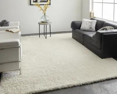 Darian 39K0F White 5' x 8' Rug