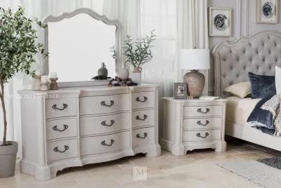 Arlendyne 3-Drawer Nightstand