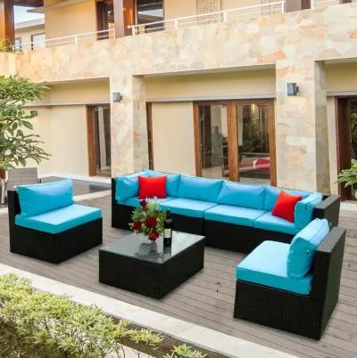 5 Pieces PE Rattan Sectional Outdoor Furniture Cushioned U Sofa Set With 2 Pillows