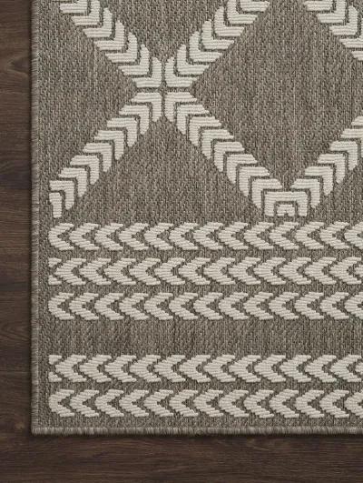 Rainier RAI05 Natural/Ivory 7'10" x 10'10" Rug