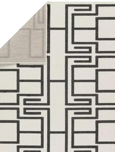 Kysa Odion White 3'11" x 5'11" Rug