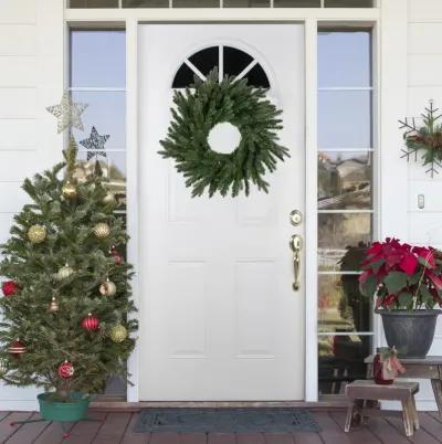 Pre-Lit Grande Spruce Artificial Christmas Wreath  24-Inch  Clear Lights