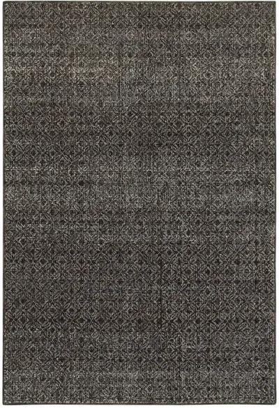 Atlas 5'3" x 7'3" Black Rug