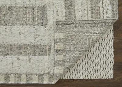 Ashby 8909F Gray/Ivory 2'6" x 8' Rug