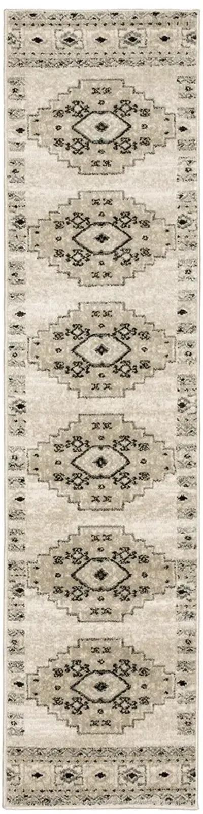 Georgia 1'10" x 7'6" Ivory Rug