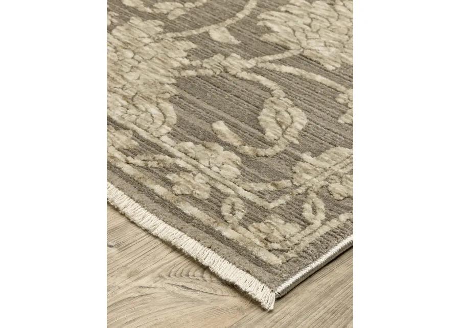 Capella 2'3" x 7'6" Grey Rug