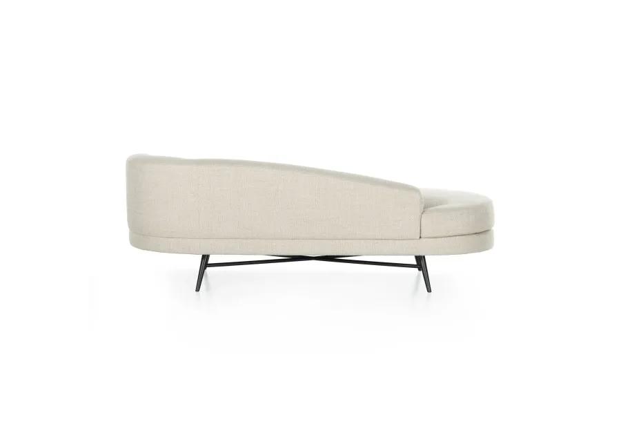 Carmela Chaise