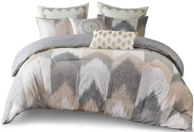 Gracie Mills Heise Ikat Chevron Comforter Set